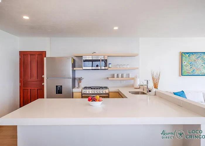 Luna Azul 8: Beachfront Paradise In *